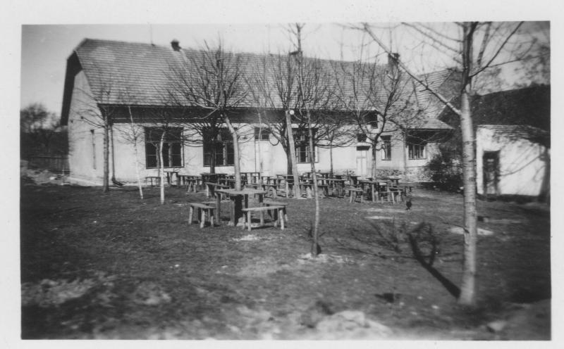 Hostinec - sál 1929